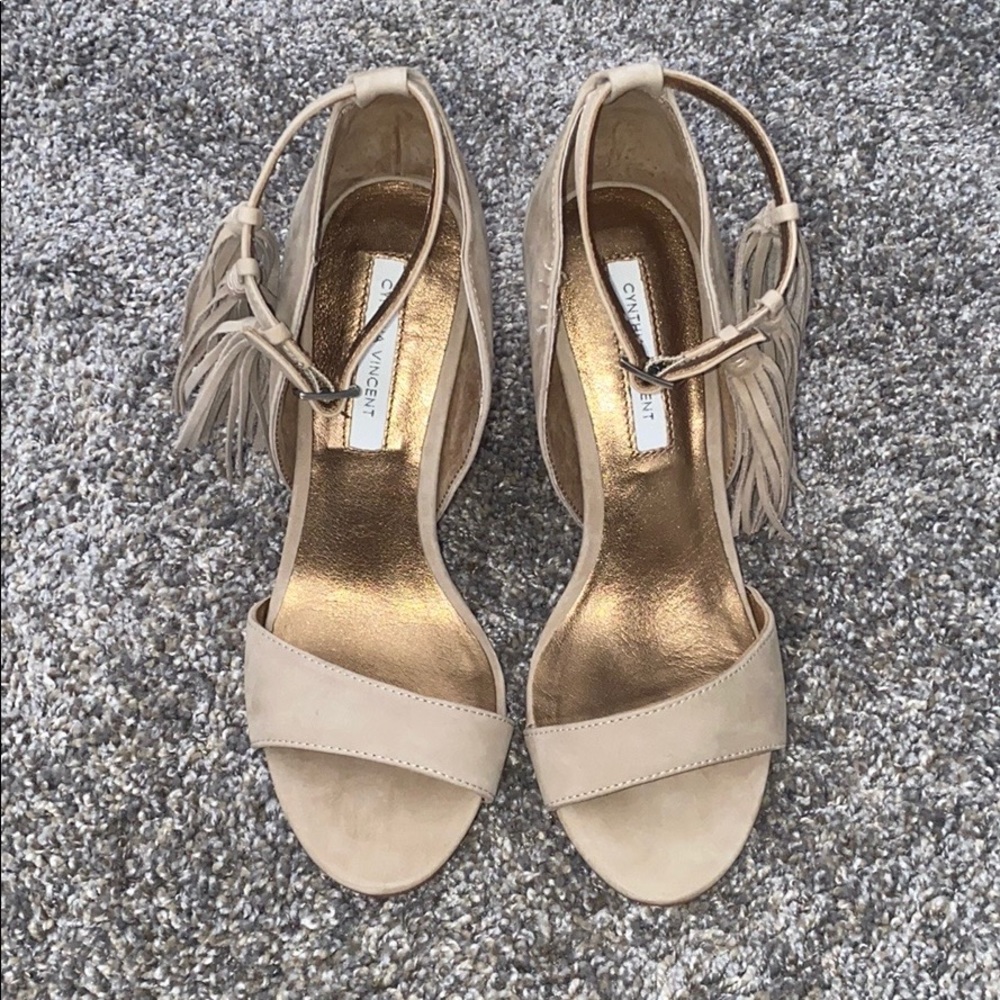 Cynthia Vincent heels